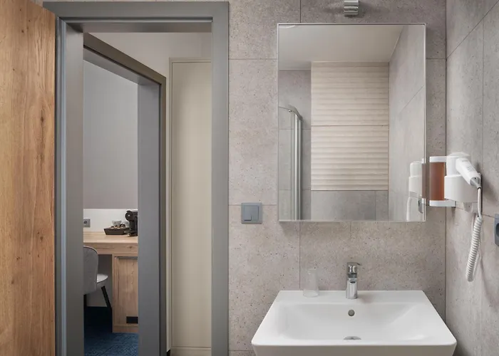 Отель U Kata 3*